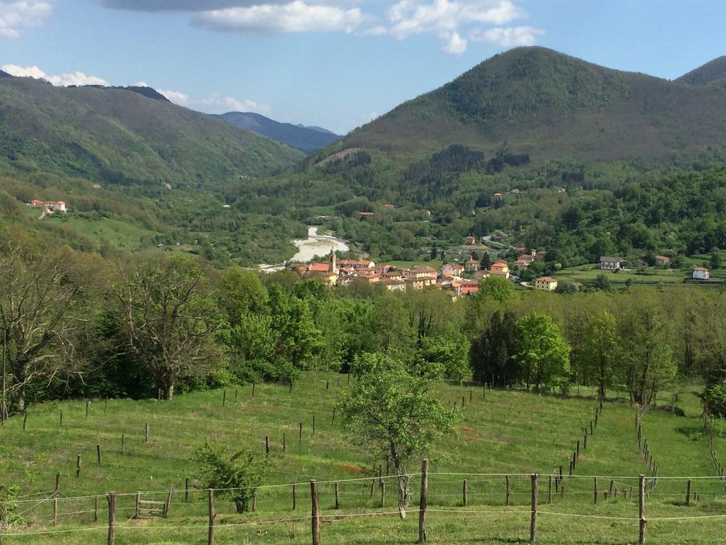 فيلا San Pietro Varaفي Agriturismo Dei Legi المظهر الخارجي الصورة