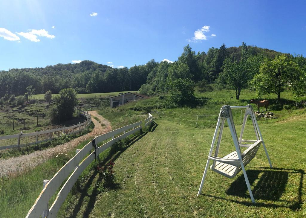 فيلا San Pietro Varaفي Agriturismo Dei Legi المظهر الخارجي الصورة