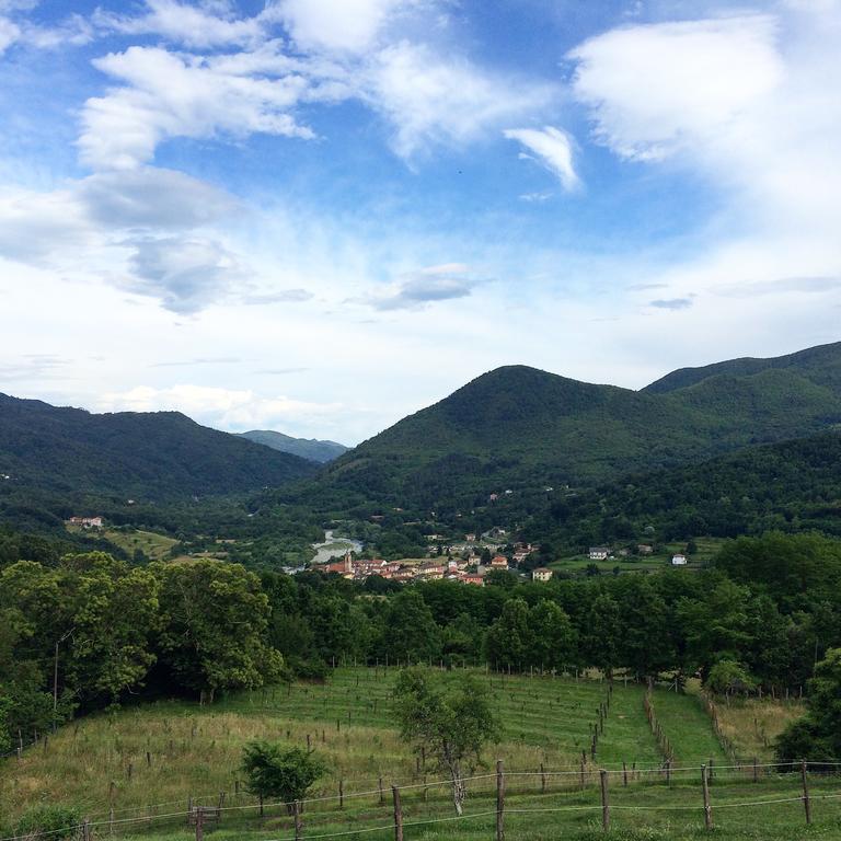 فيلا San Pietro Varaفي Agriturismo Dei Legi المظهر الخارجي الصورة